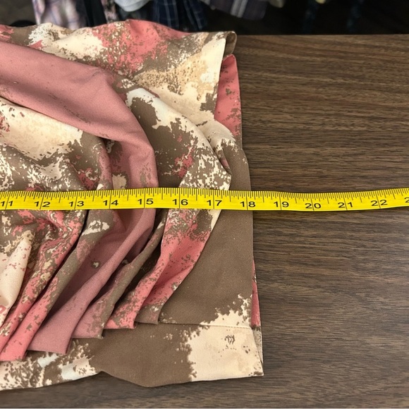 ❤️ H&M Abstract Print Women's Skirt 4 - Picture 10 of 10